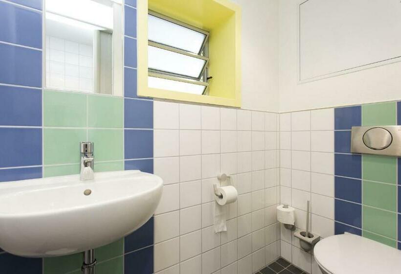 غرفة قياسية, Jugendherberge Aachen