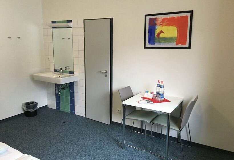 غرفة قياسية فردية, Jugendherberge Aachen