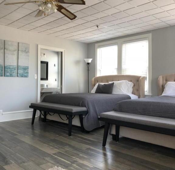 جناح عائلي, Ocean Manor 1100 Inn