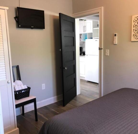 جناح جونيور ديلوكس, Ocean Manor 1100 Inn