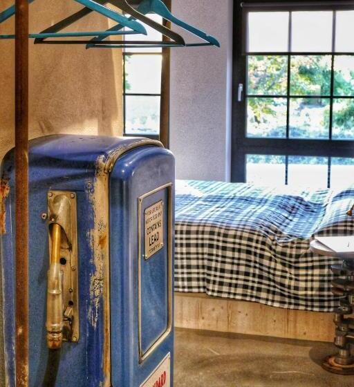 标准间, Road Stop Mettmann