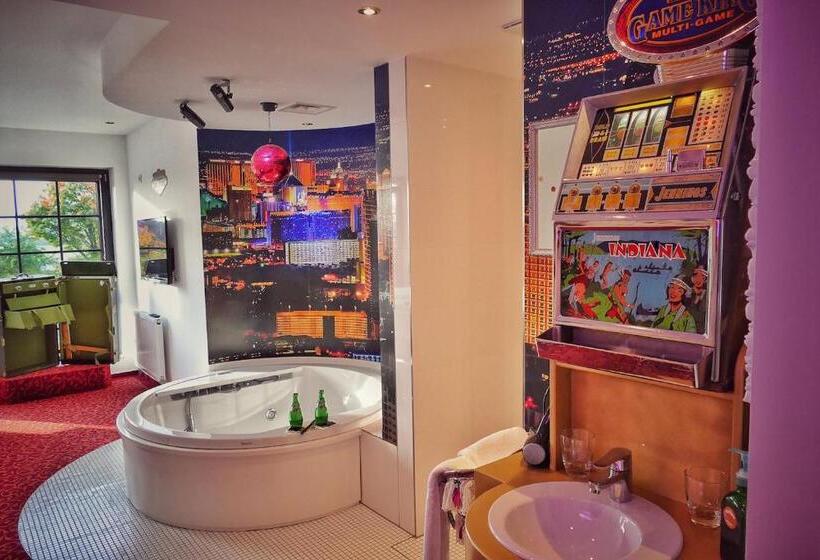 标准间带漩涡浴缸, Road Stop Mettmann