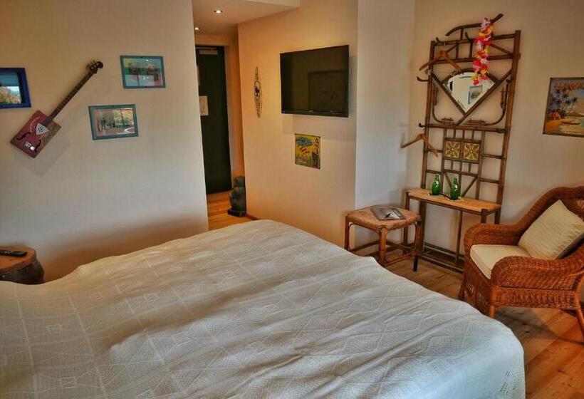 豪华房间, Road Stop Mettmann