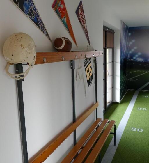 标准工作室带阳台, Road Stop Mettmann