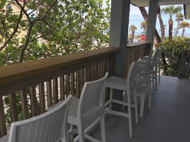 סטודיו סטנדרטי נוף לים, Sabal Palms Inn