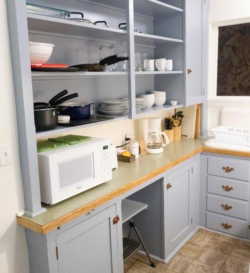 إستوديو قياسى, Sauerdough Lodging