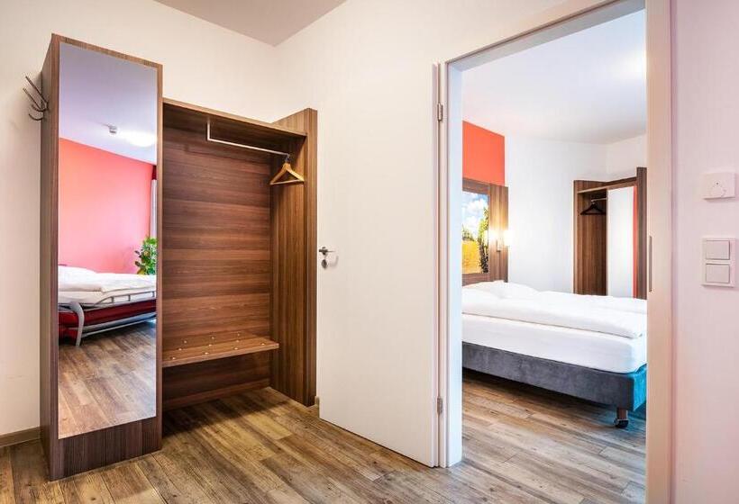 جناح جونيور, Schroeders Wein Style