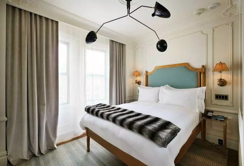 Deluxe-huone, The Marlton
