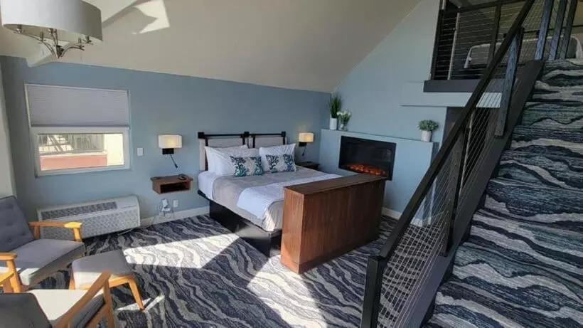 オーシャンビューデラックススイート, The Seaside Oceanfront Inn