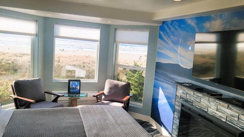 اتاق استاندارد با چشم‌انداز دریا, The Seaside Oceanfront Inn