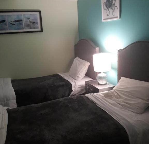 سوییت خانوادگی, The Seaside Oceanfront Inn