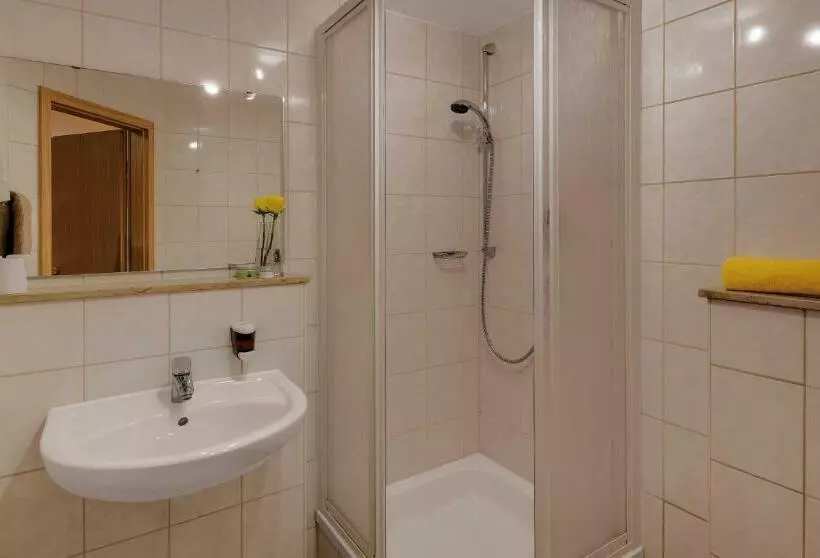 Pokój Standard, Thüringenschanze