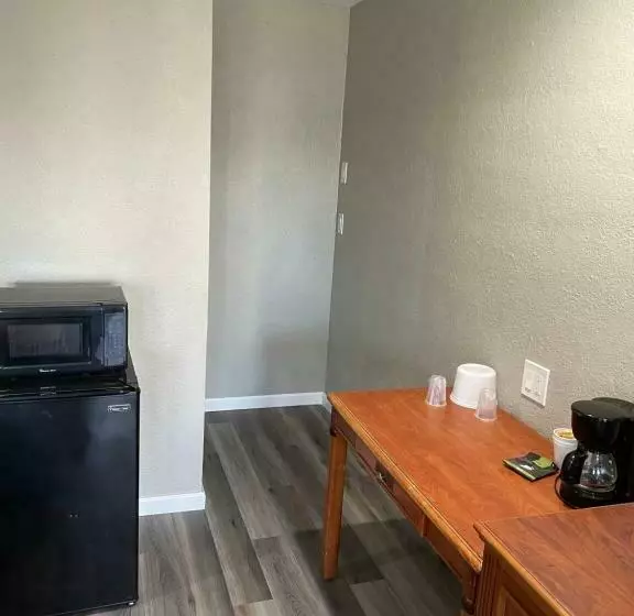 Standard-huone King-vuode, Villa Court Inn Oroville