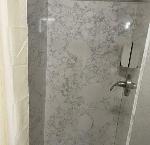 חדר סטנדרט עם מיטת קינג, Villa Court Inn Oroville