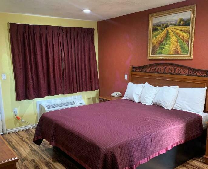 带大床的标准间, Villa Court Inn Oroville