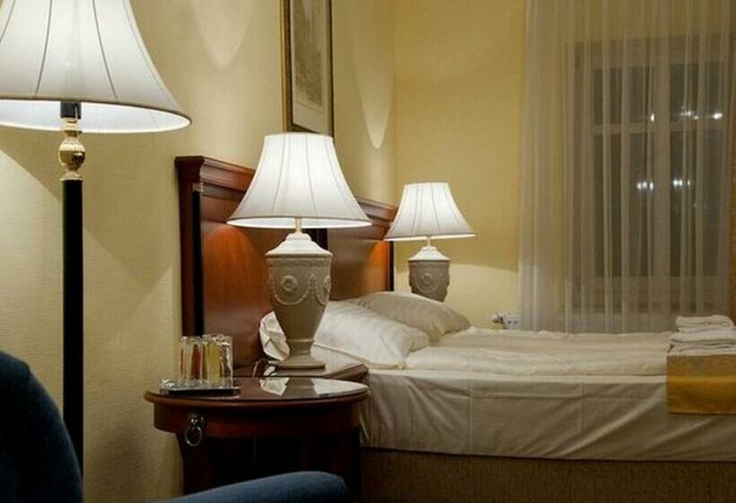 סוויטה משפחתית, Villa Huber