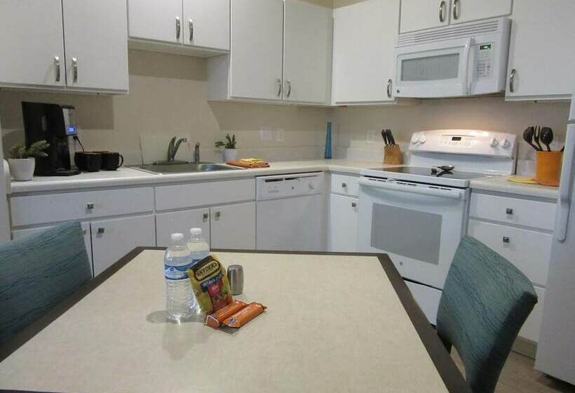 آپارتمان 1 خوابه, Waterwalk Extended Stay By Wyndham Wichita