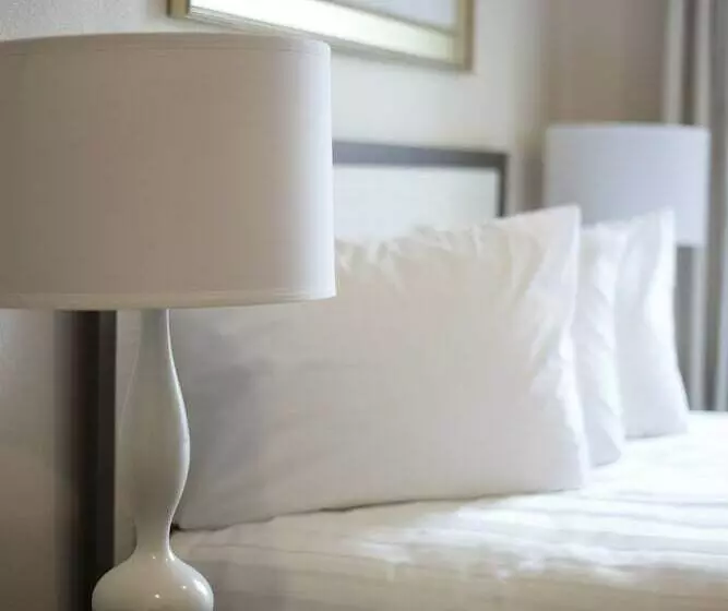 ２ベッドルームアパートメント, Waterwalk Extended Stay By Wyndham Wichita