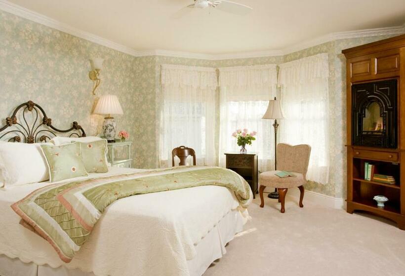 자쿠지 스위트, Wilbraham Mansion