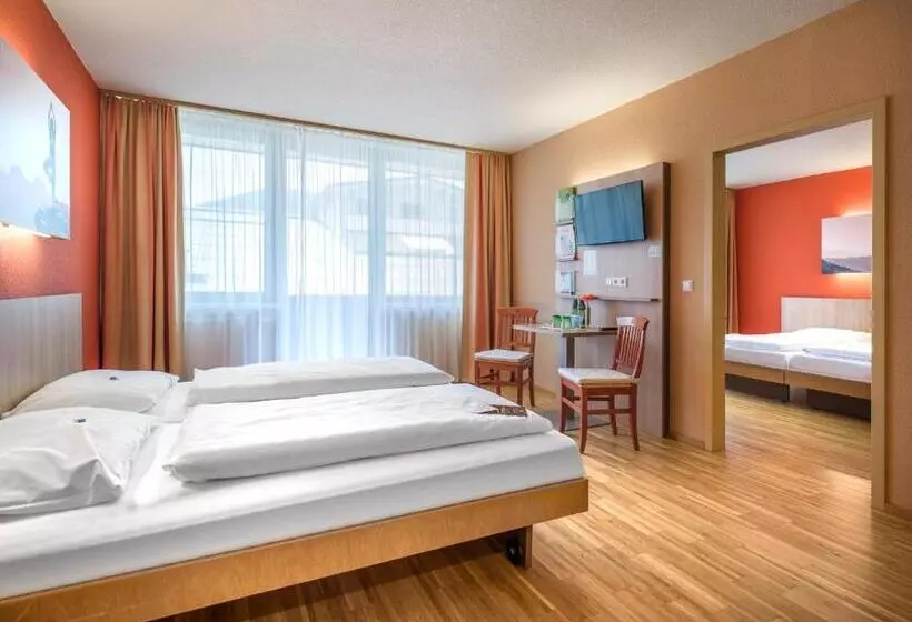 ファミリーステューディオ, Jufa Hotel Altenmarkt Zauchensee