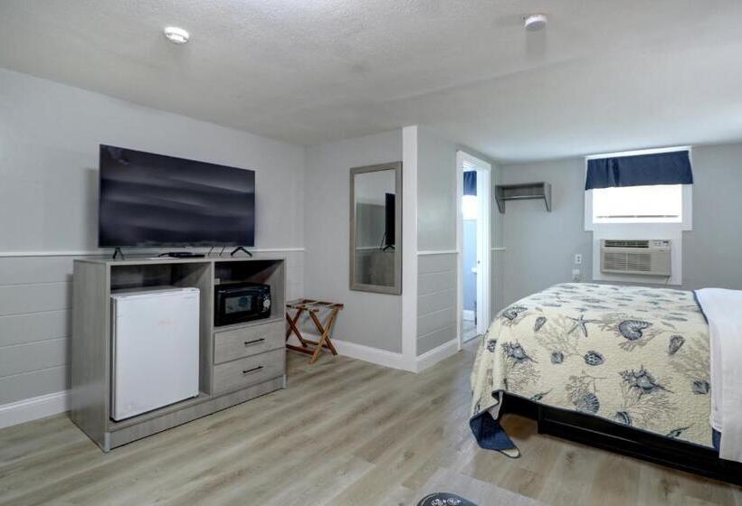 带大床的豪华间, Windrift Motel