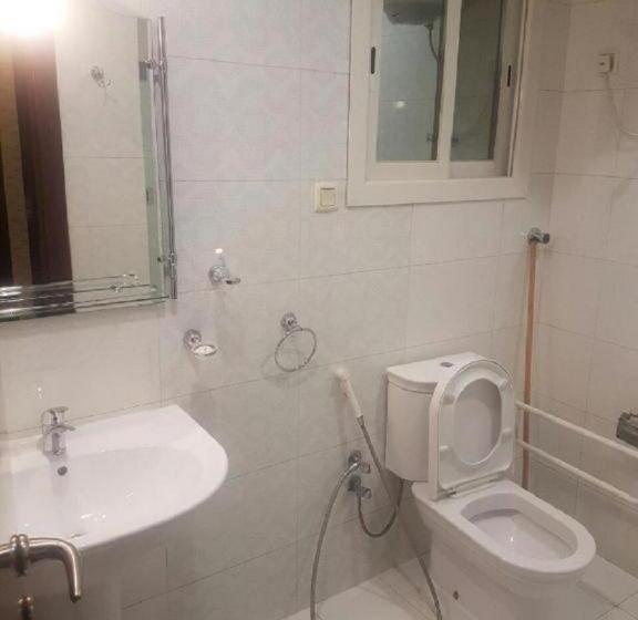 اتاق اکونومی یک تخته, أجنحة النرجس أبها