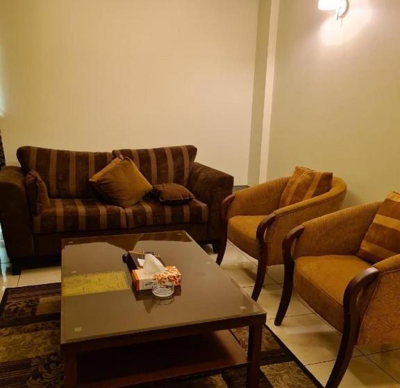 استودیو استاندارد با بالکن, أجنحة النرجس أبها