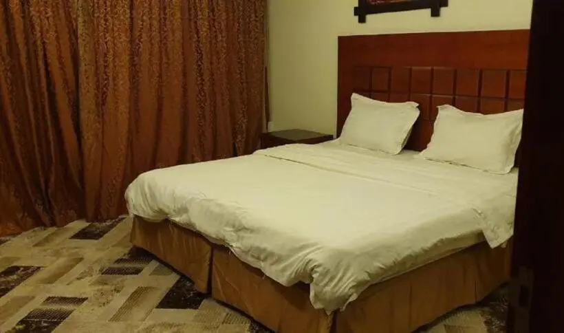 Huoneisto 1 Makuuhuone, أجنحة النرجس أبها