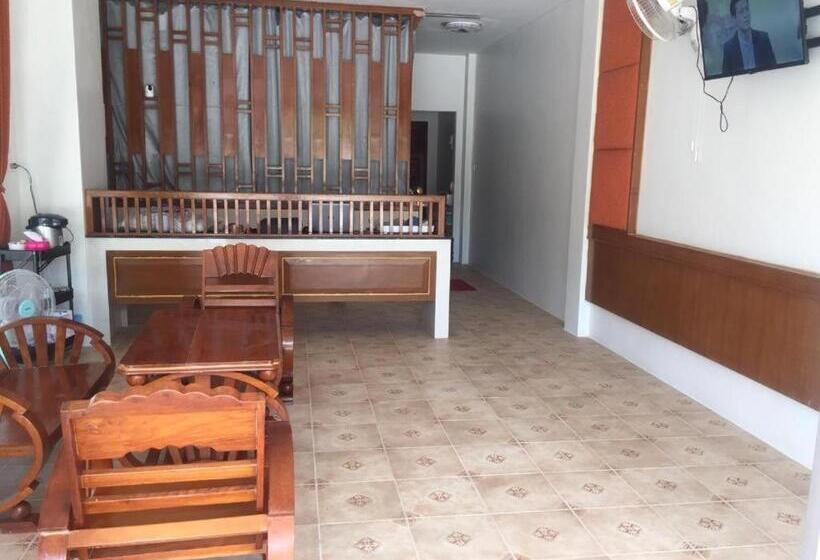 غرفة قياسية, Praew Guesthouse