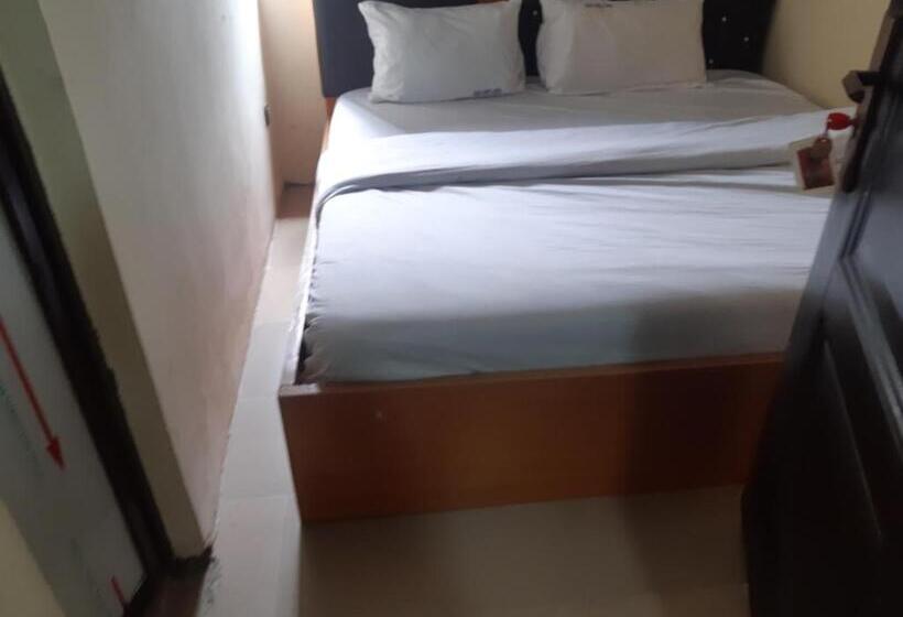 اتاق لوکس یک تخته, Block 3 Hotel And Suites
