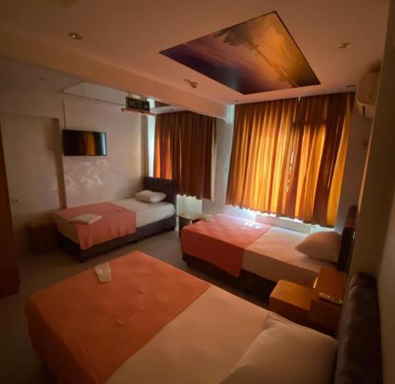 Standard Triple Room, Diva