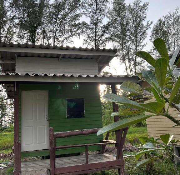 Бунгало Стандарт Вид на Сад, Neverland Beach Village Bungalows