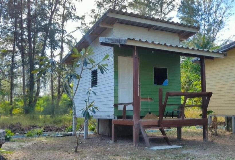 اتاق استاندارد با چشم‌انداز باغ, Neverland Beach Village Bungalows