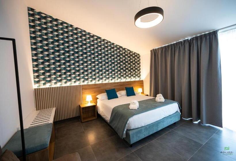 バルコニー付きスタンダードルーム, New River