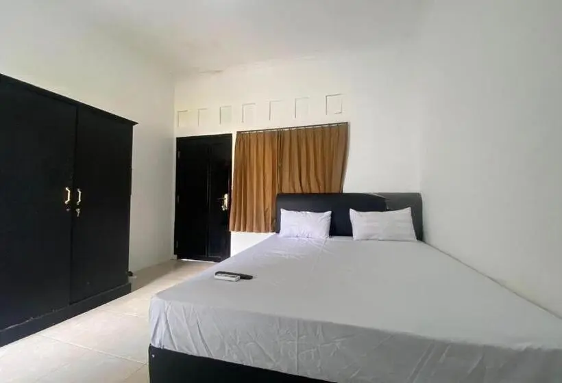 Deluxe-huone, Oyo Life 93156 Rumah Kosan