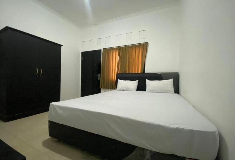 豪华房间, Oyo Life 93156 Rumah Kosan