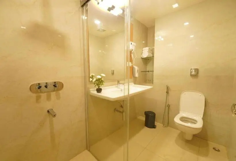 Deluxe Room, Turmeric