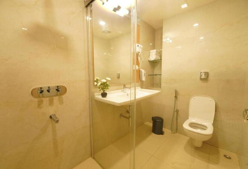 行政套房, Turmeric