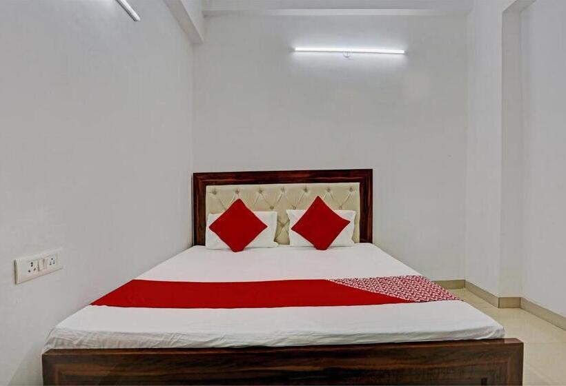 Трехместный Номер Классика, Oyo Flagship Hotel Shubh Villa