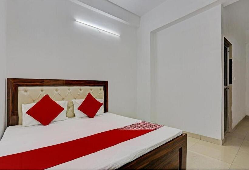 Трехместный Номер Классика, Oyo Flagship Hotel Shubh Villa