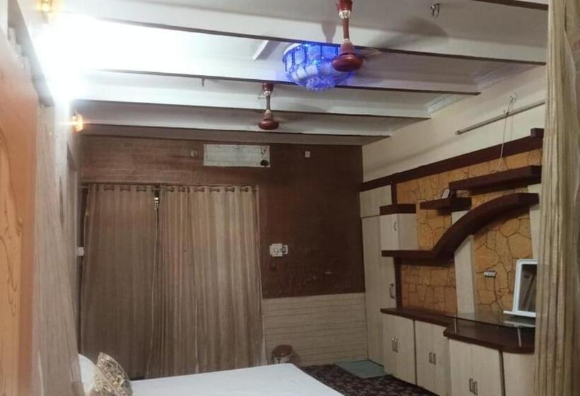 غرفة ديلوكس, Bhavyam Homestay 2