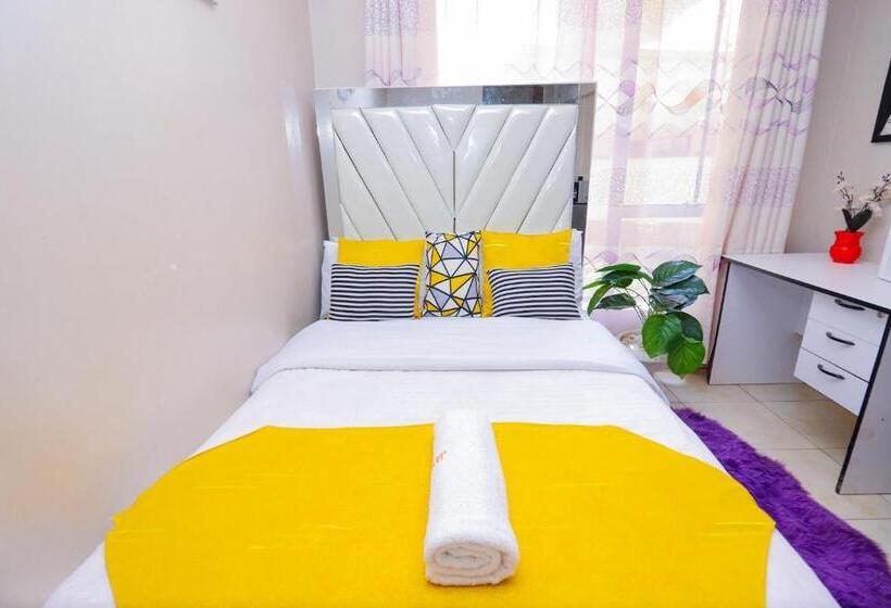 اتاق استاندارد, Hennessywhitehouse