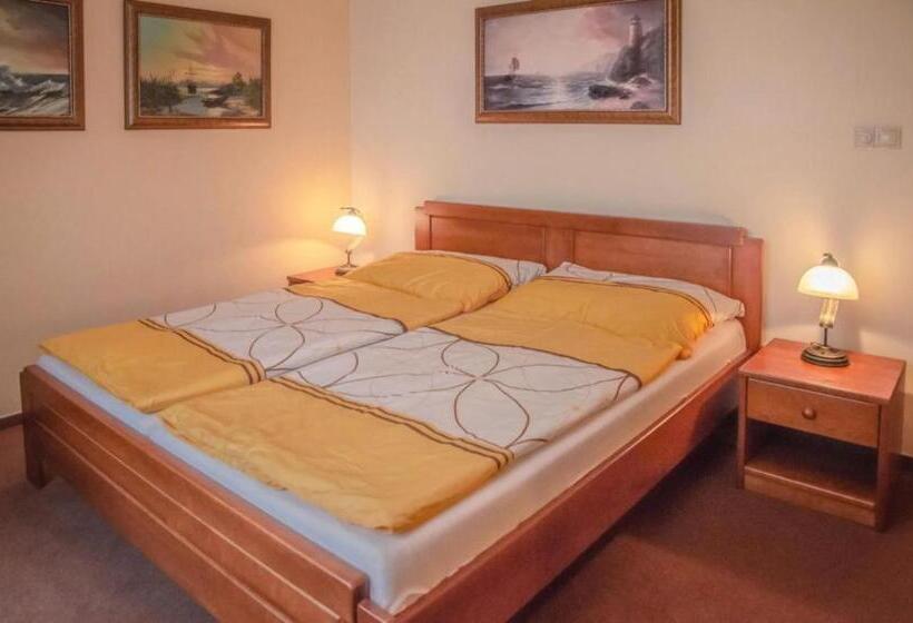 Номер Стандарт, Jazzpenzion