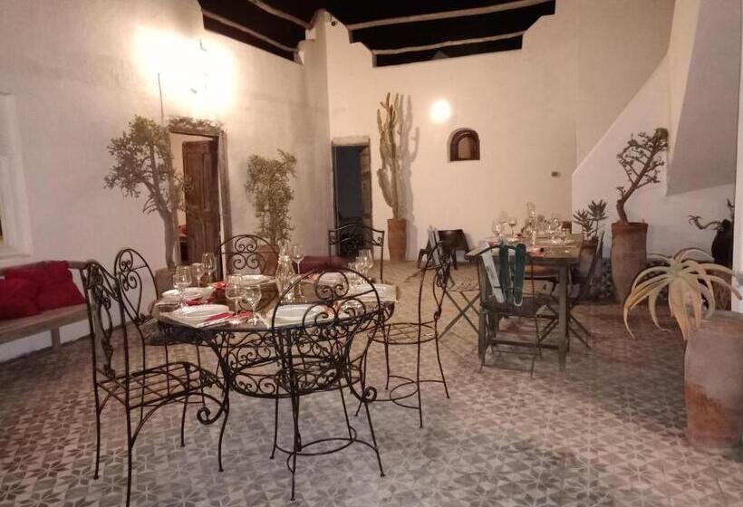 غرفة قياسية ثلاثية, Riad Sahara Sunset Beach Douira Agadir