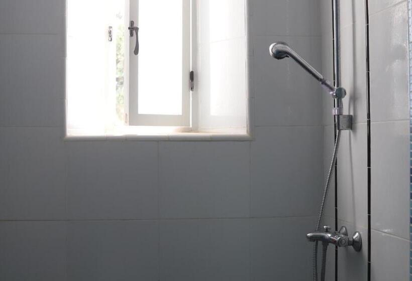 اتاق استاندارد, Dar Des Arts