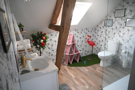 Семейный Номер Вид на Сад, Le Terrier, Chambre D Hôtes à Thème Alice Au Pays Des Merveilles