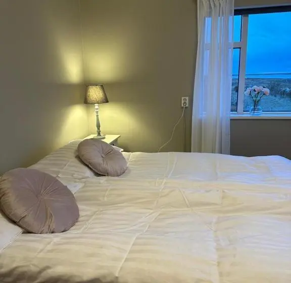 اتاق استاندارد با سرویس بهداشتی مشترک, Selið Farm Stay   Guesthouse