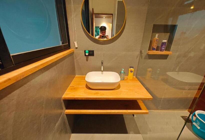 1 Sovrums Duplex Lägenhet, Whitemist By Shellters