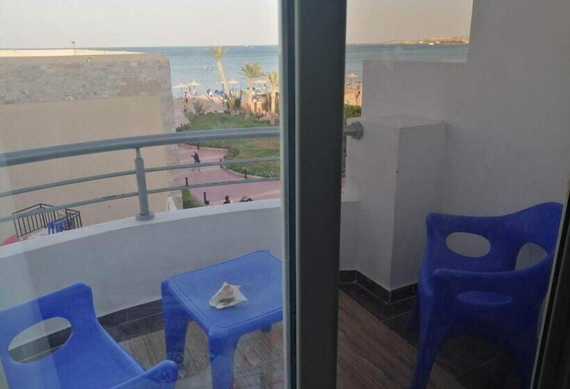 استودیوی استاندارد با چشمانداز دریا, Chalet Front The Beach