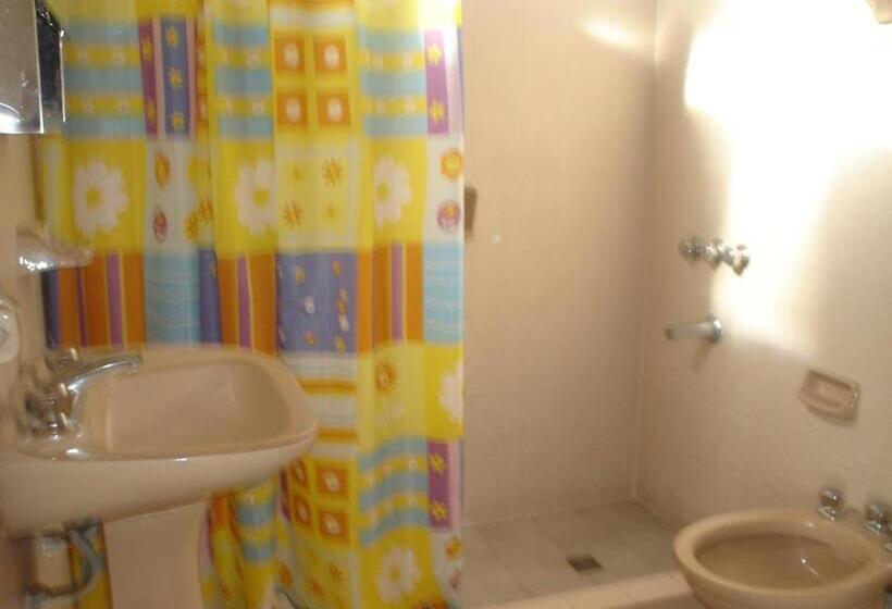 スタンダードルーム, Complejo Turístico Hostal Madryn